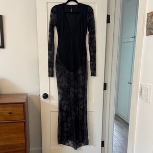 SKIMS Ultra Fine Lace Plunge Long Dress